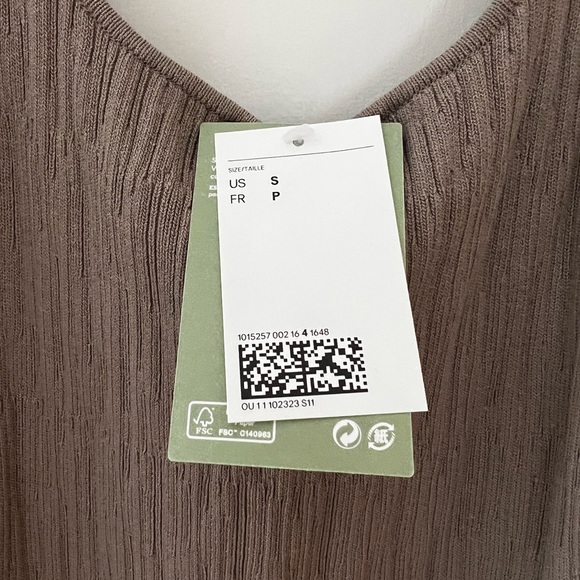 H&M 2-piece set NWT. Knit dress with bolero. Size S. Taupe colour. - Picture 5 of 8